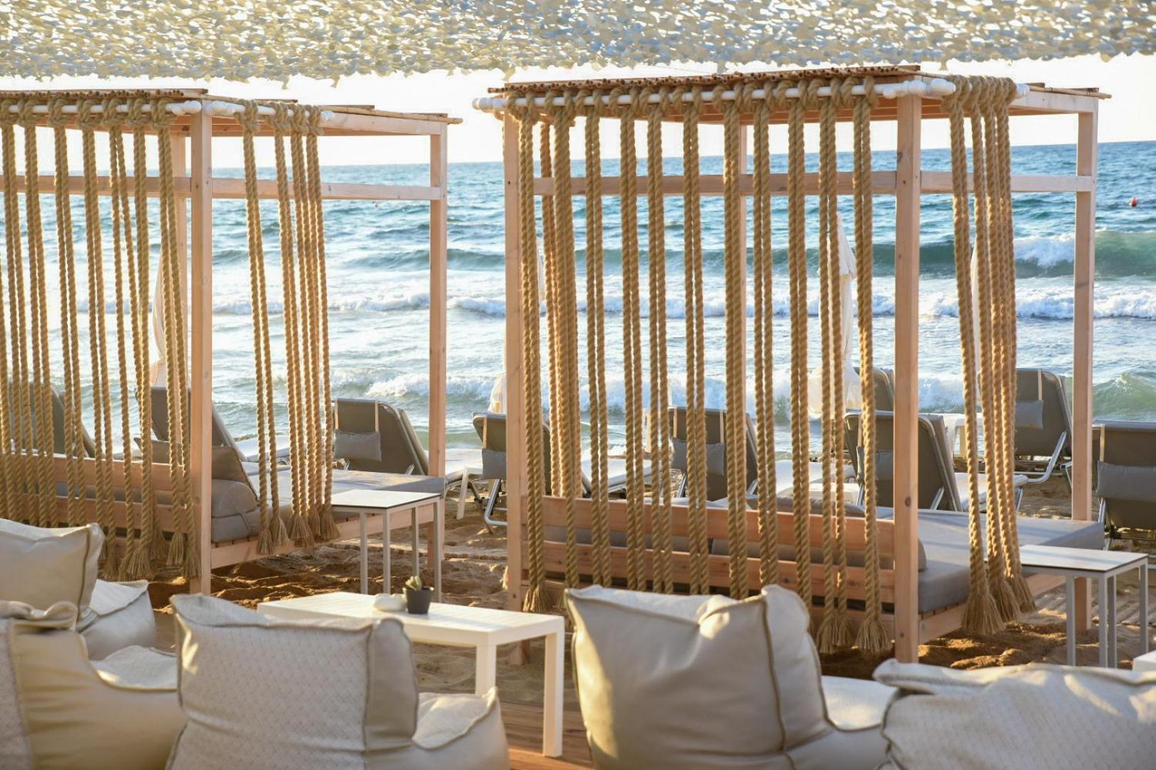 Aeolos Beach Resort Malia  Ngoại thất bức ảnh